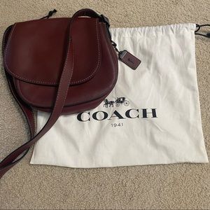 Coach small saddle crossbody bag